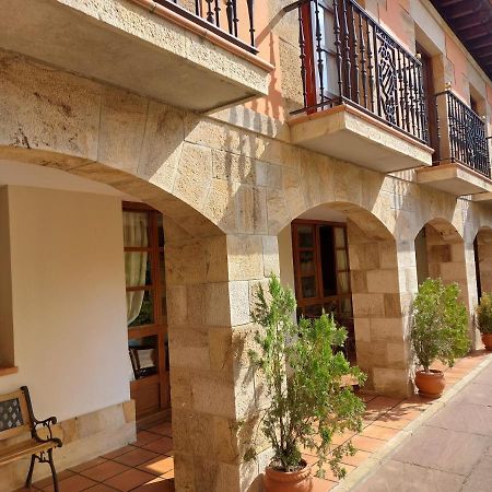 Posada Laura Potes Exterior foto